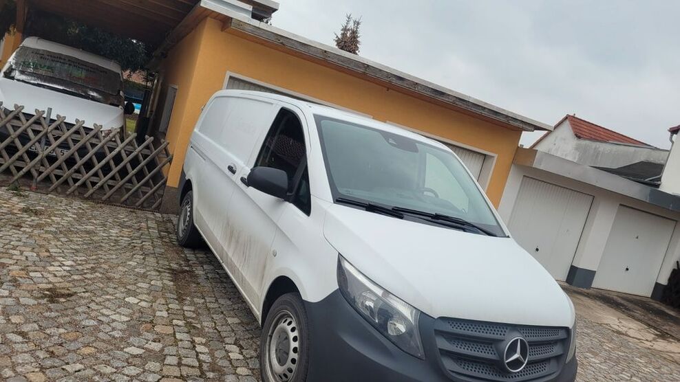 Mercedes-Benz Vito 94.000 km 17.000 € Erfurt 99087