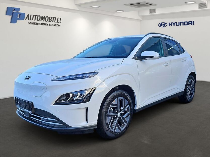 Hyundai KONA Elektro 7.400 km 24.990 € Schwabhausen 99869