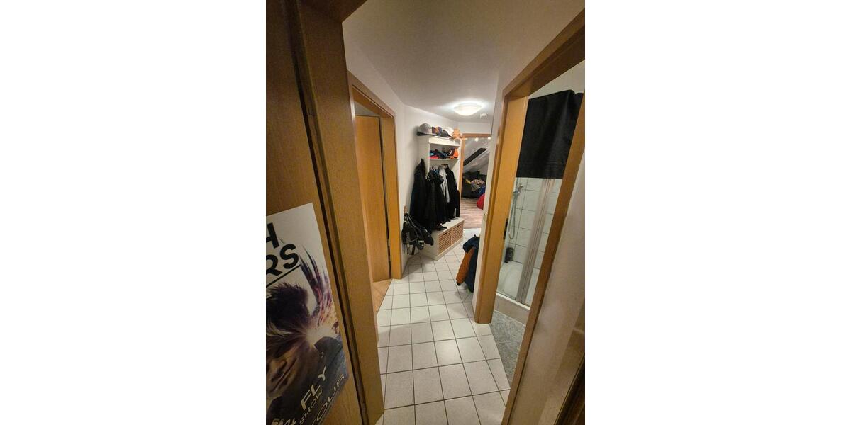 Dachgeschoßwohnung Ohrdruf - 1 Zimmer, 65 m&sup2;, 600&euro; | Angebot:24859576