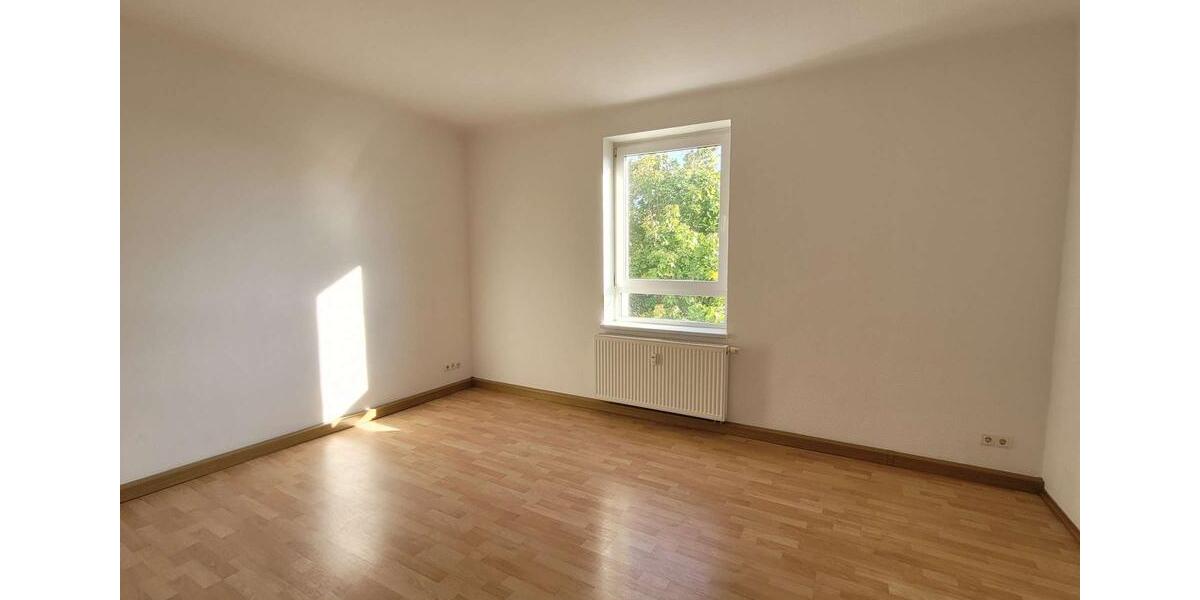 Etagenwohnung Gotha - 4 Zimmer, 93 m&sup2;, 650&euro; | Angebot:26647237