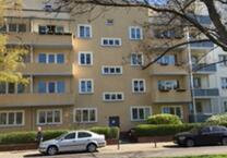 ERSTBEZUG NACH SANIERUNG - (KLEINE) 3 Zimmerwohnung - IM ERDGESCHOSS - AM HANSEPLATZ!