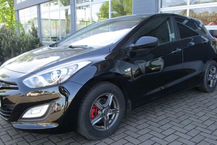 Hyundai i30 127.312 km 6.990 € Gotha 99867