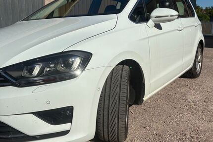 VW Golf Sportsvan 104.000 km 12.100 &euro; Ohrdruf 99885