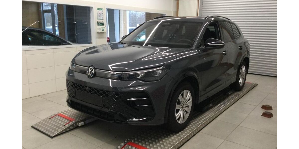 VW Tiguan 9.998 km 43.875 &euro; Erfurt 99098