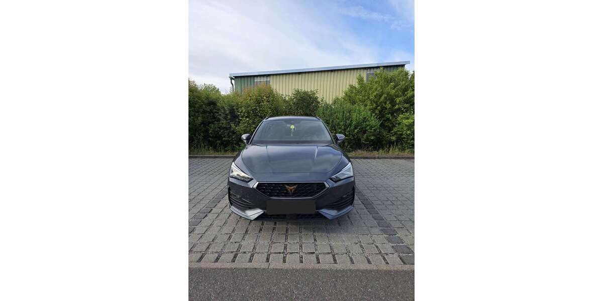 Cupra Leon 34.000 km 27.250 &euro; Drei Gleichen 99869