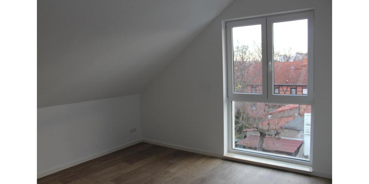 Dachgeschoßwohnung Erfurt Gispersleben - 3 Zimmer, 97 m&sup2;, 1.170&euro; | Angebot:27634714