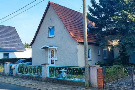 Haus Straußfurt - 4 Zimmer, 92 m&sup2;, 200.000&euro; | Angebot:24497324