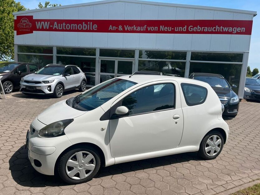 Toyota Aygo (X) 129.168 km 1.699 € Nessetal/OT Goldbach 99869