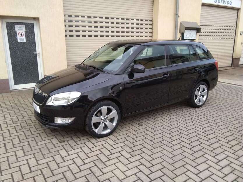 Skoda Fabia 62.104 km 8.250 € Apolda 99510