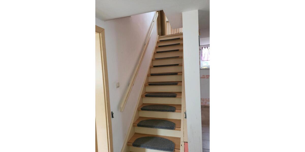 Einfamilienhaus Greußen - 4 Zimmer, 120 m&sup2;, 160.000&euro; | Angebot:27018010