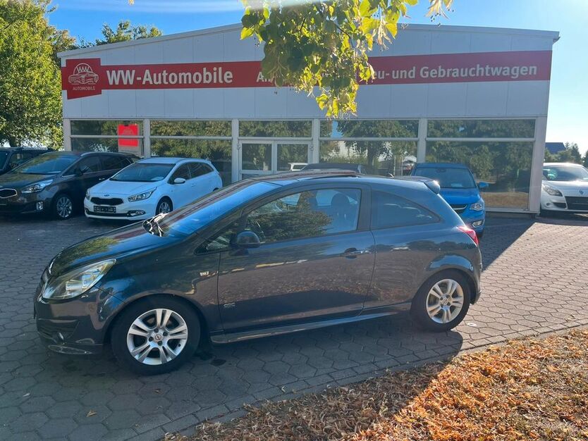Opel Corsa 211.876 km 1.999 € Nessetal/OT Goldbach 99869