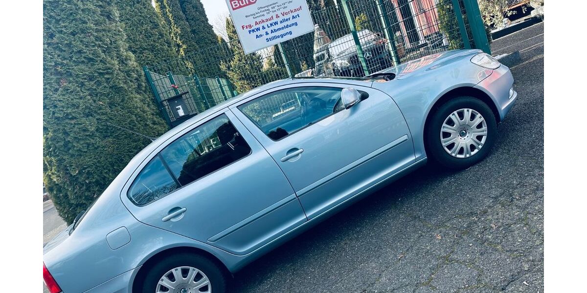 Skoda Octavia 225.000 km 3.599 &euro; Gotha 99867