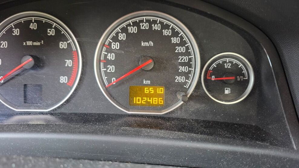 Opel Vectra 102.550 km 2.000 € Geratal 99330