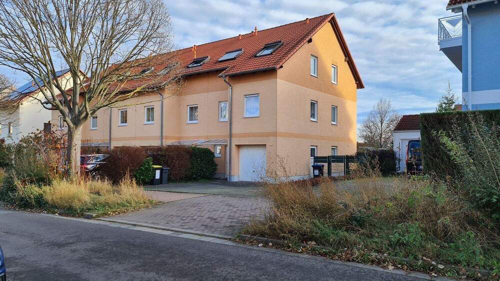 Reihenmittelhaus Weimar Südstadt - 5 Zimmer, 135 m&sup2;, 490.000&euro; | Angebot:24780487