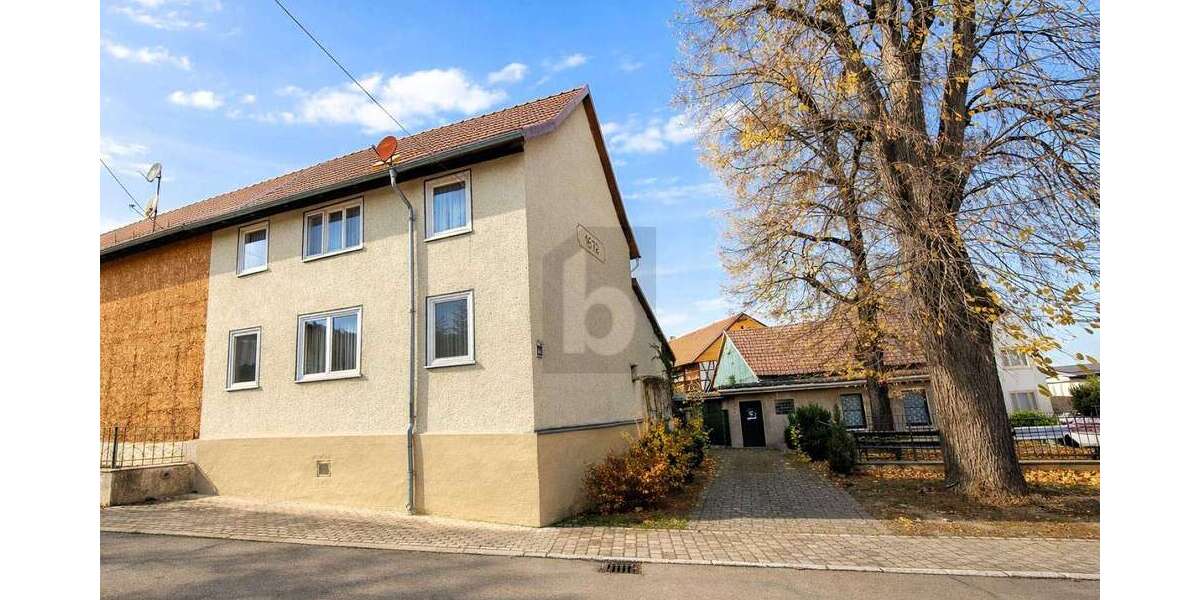 Einfamilienhaus Arnstadt - 9 Zimmer, 105 m&sup2;, 139.000&euro; | Angebot:26781017