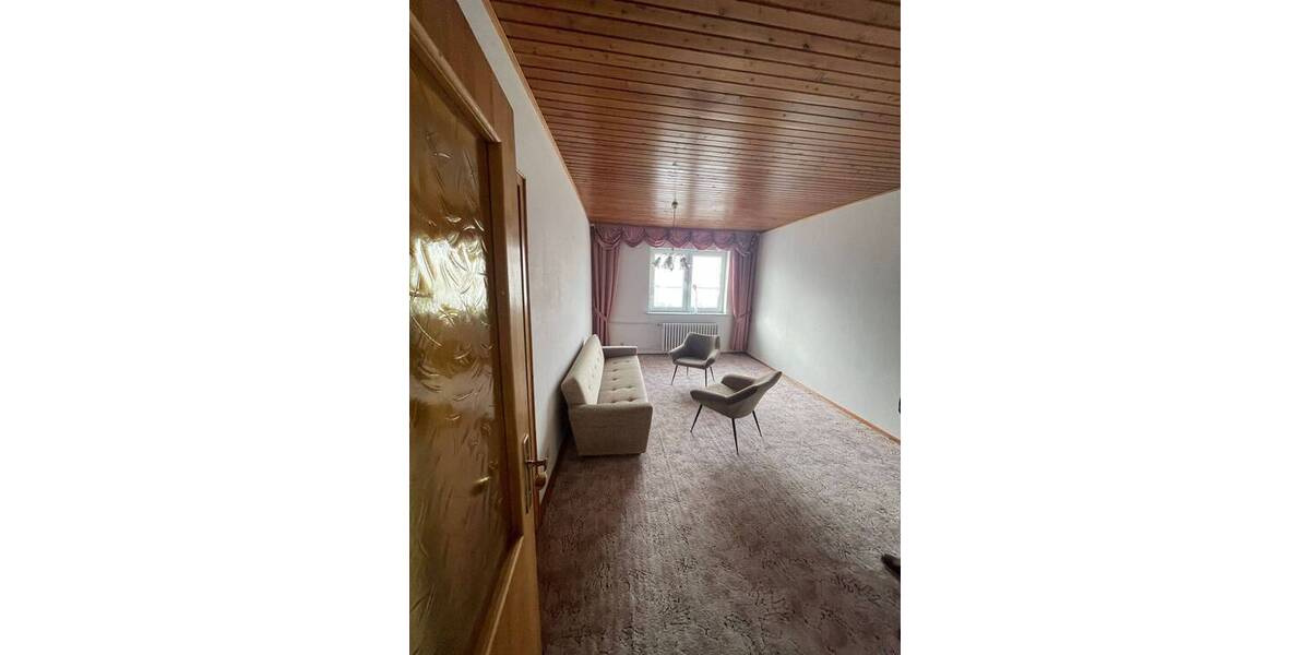 Reihenendhaus Gotha - 8 Zimmer, 167 m&sup2;, 370.000&euro; | Angebot:26731459