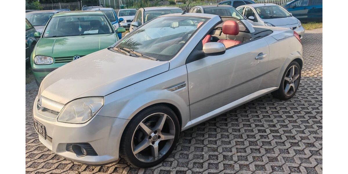 Opel Tigra 125.000 km 2.490 &euro; Umpferstedt 99441