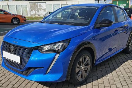 Peugeot 208 23.500 km 17.389 &euro; Weimar 99425