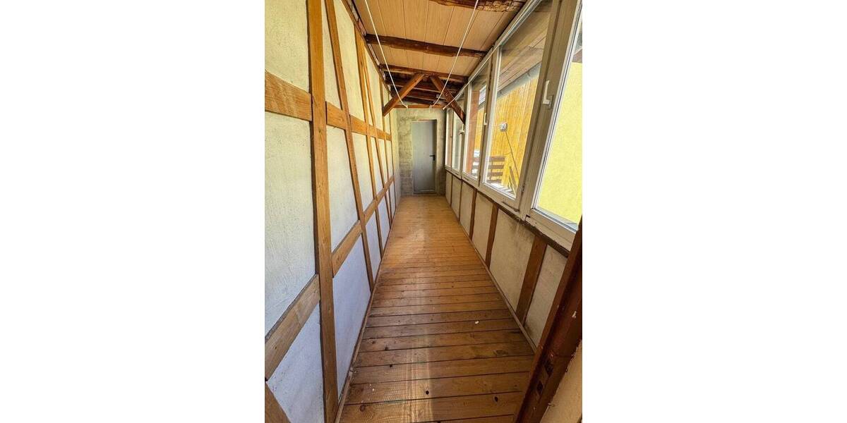 Reihenmittelhaus Ohrdruf - 4 Zimmer, 96 m&sup2;, 45.000&euro; | Angebot:25682864
