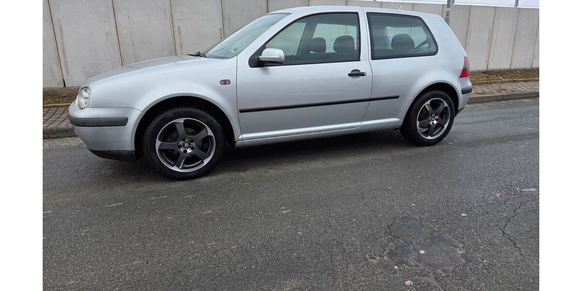 VW Golf 200.000 km 1.290 &euro; Blankenhain 99444