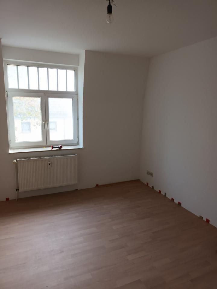 Sanierte 3-Zimmer-Wohnung zu vermieten zimmer