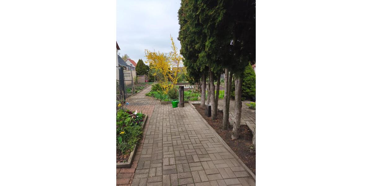 Mehrfamilienhaus, Wohnhaus Erfurt Stotternheim - 12 Zimmer, 240 m&sup2;, 225.000&euro; | Angebot:26794765