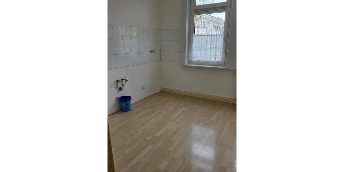 Erdgeschoßwohnung Gotha - 3 Zimmer, 65 m&sup2;, 450&euro; | Angebot:25921901