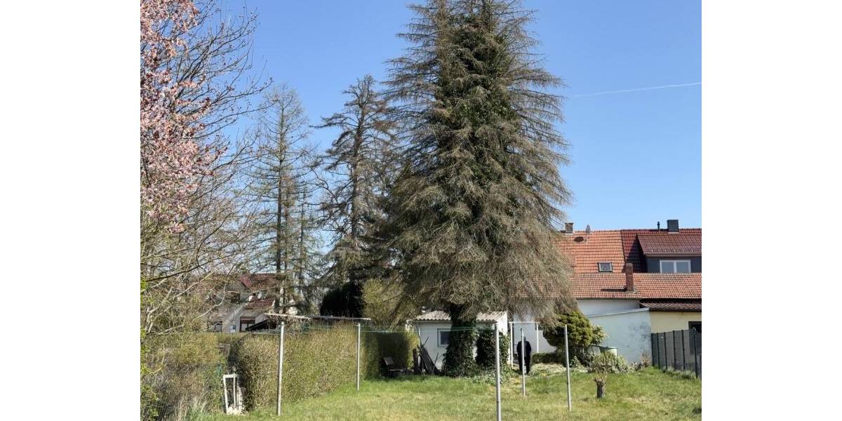 Doppelhaushälfte Gotha Uelleben - 7 Zimmer, 85 m&sup2;, 90.000&euro; | Angebot:25664932