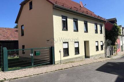Haus Erfurt Hochheim - 6 Zimmer, 137 m&sup2;, 425.000&euro; | Angebot:25927370