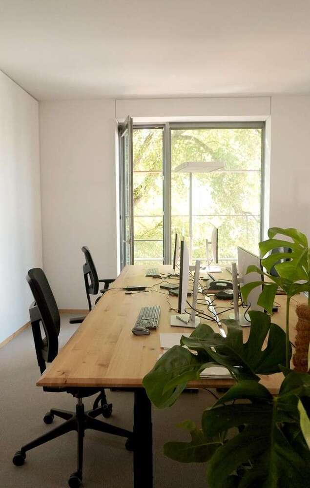 Büro in Weimar 275 € 65 m²