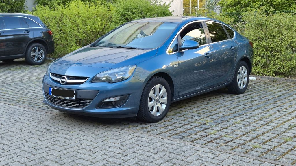Opel Astra 214.000 km 4.090 &euro; Erfurt 99085