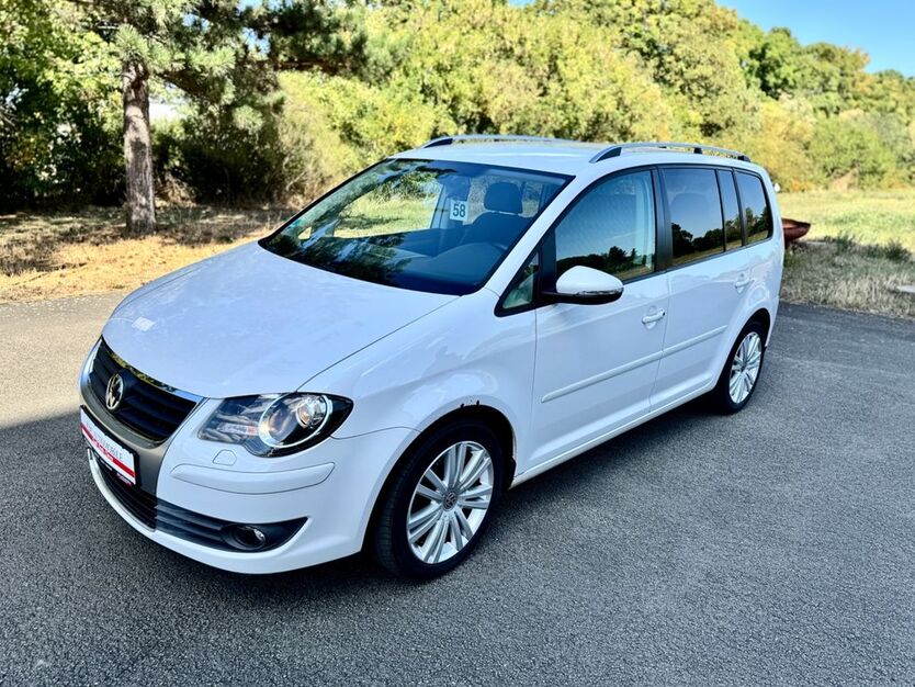 VW Touran 112.000 km 9.690 € Erfurt 99095