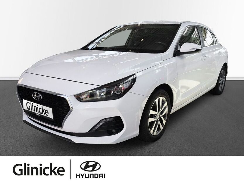 i30
