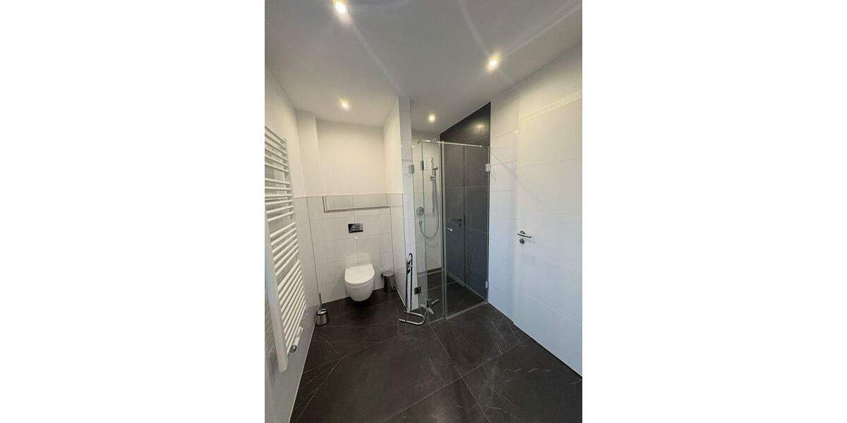 Etagenwohnung Erfurt Löbervorstadt - 2 Zimmer, 64 m&sup2;, 900&euro; | Angebot:25096611