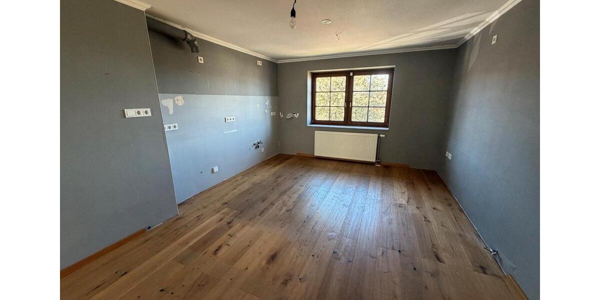 Reihenhaus Erfurt Kühnhausen - 7 Zimmer, 228 m&sup2;, 560.000&euro; | Angebot:26872047