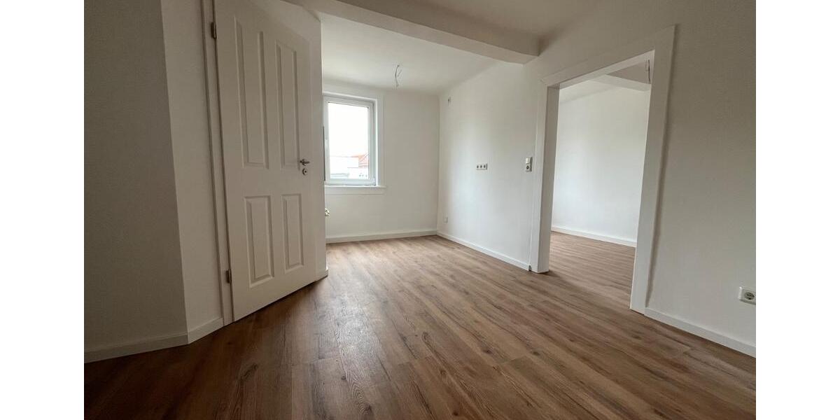 Etagenwohnung Gotha - 2.5 Zimmer, 48 m&sup2;, 460&euro; | Angebot:25570906