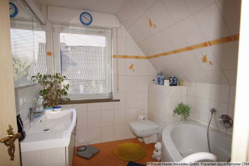 Doppelhaushälfte Erfurt Hochheim - 5 Zimmer, 118 m&sup2;, 378.000&euro; | Angebot:26094479