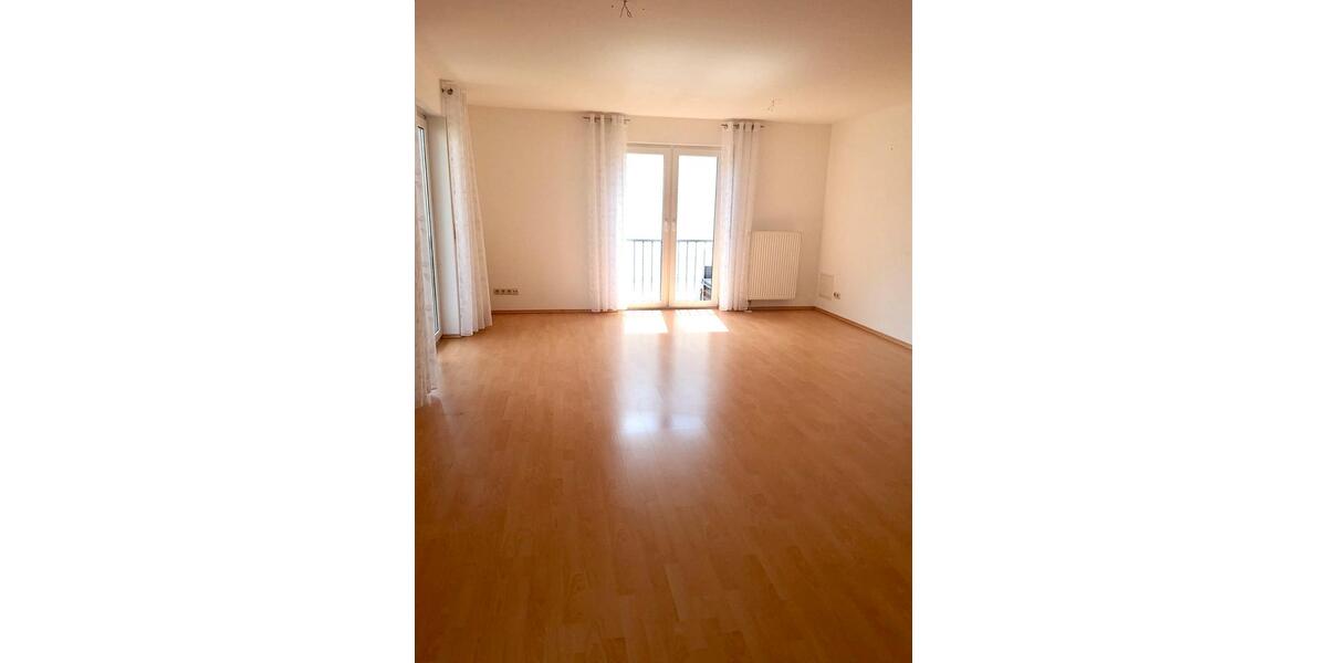 Etagenwohnung Erfurt Johannesvorstadt - 3 Zimmer, 89 m&sup2;, 1.068&euro; | Angebot:26648808