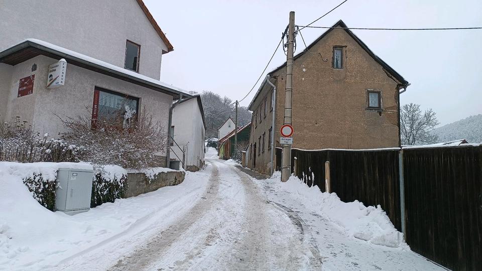 Einfamilienhaus Plaue - 6 Zimmer, 100 m&sup2;, 36.000&euro; | Angebot:26816002