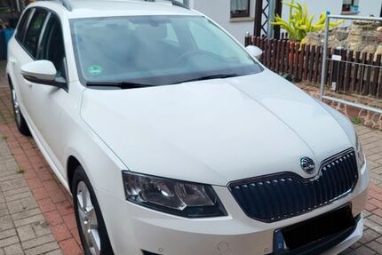 Skoda Octavia 99.000 km 12.900 € Drei Gleichen 99869