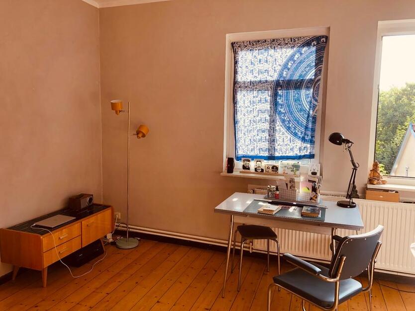 Schönes Lichte Zimmer zur Untermiete frei: 01.12.25 - 01.03.26 zimmer