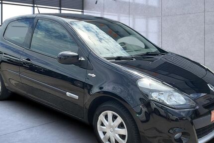 Renault Clio 108.800 km 4.490 &euro; Erfurt 99086