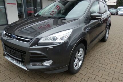 Ford Kuga 106.000 km 8.490 &euro; Erfurt 99087