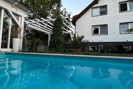 Haus Großrudestedt - 8 Zimmer, 220 m&sup2;, 665.000&euro; | Angebot:27541388