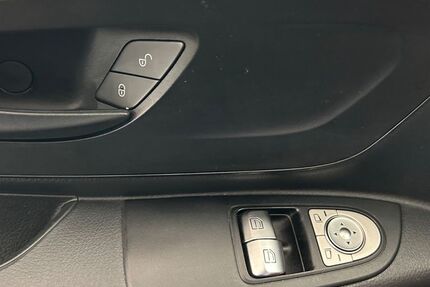 Mercedes-Benz Vito 147.960 km 11.900 &euro; Erfurt 99085
