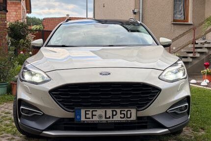 Ford Focus 95.000 km 18.500 &euro; Erfurt 99092