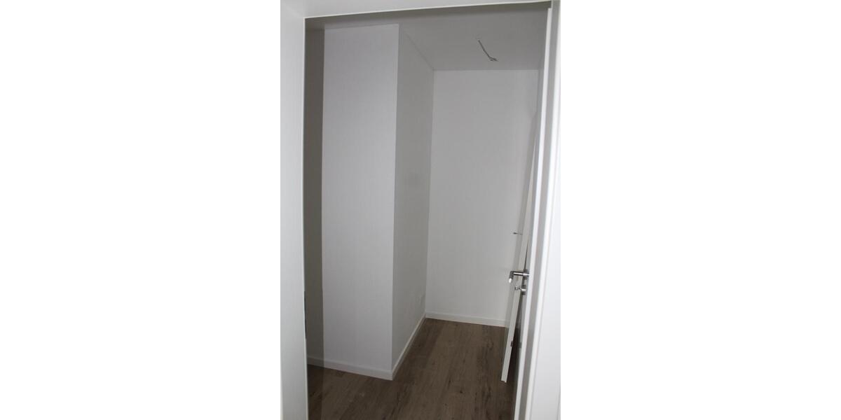 Dachgeschoßwohnung Erfurt Gispersleben - 3 Zimmer, 97 m&sup2;, 1.170&euro; | Angebot:27634714
