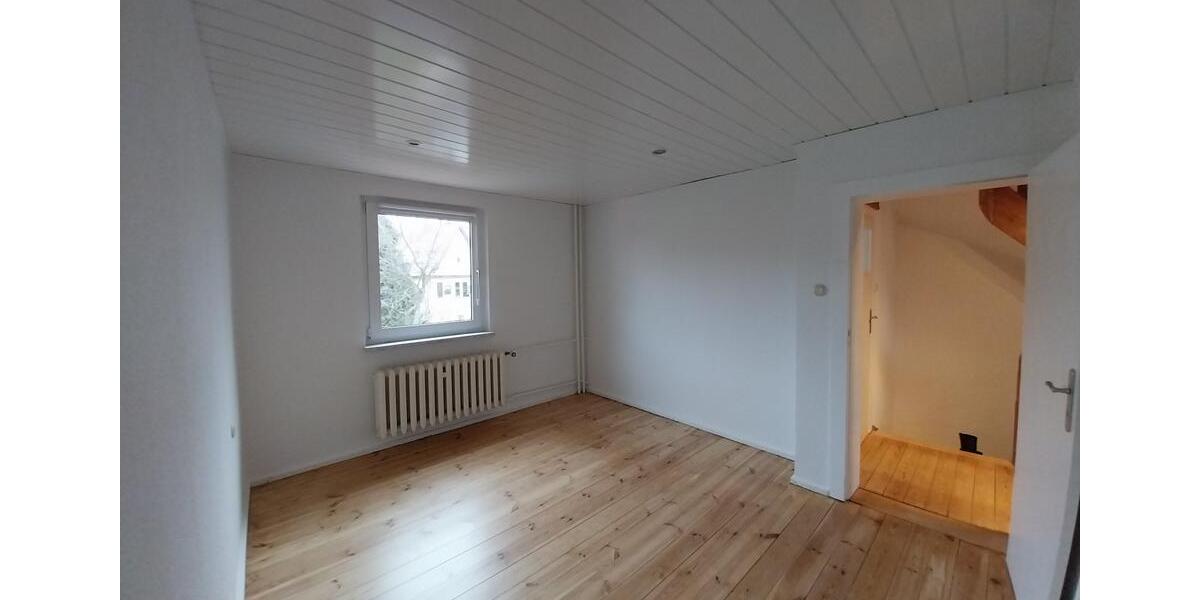 RESERVIERT Reihenhaus mit Terrasse und kleinem Garten 5 zimmer