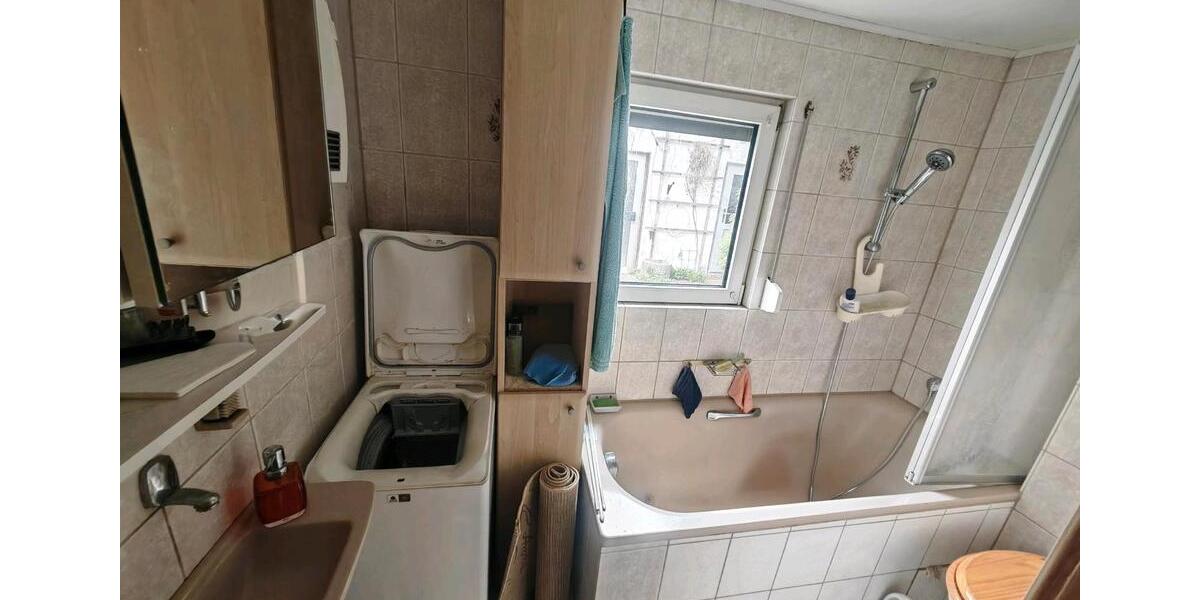Doppelhaushälfte Gotha - 4 Zimmer, 70 m&sup2;, 135.000&euro; | Angebot:26840553