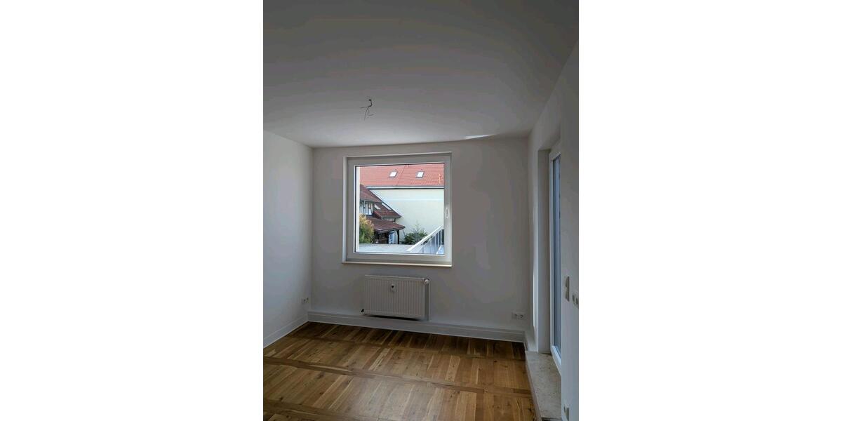 Etagenwohnung Erfurt Gispersleben - 3 Zimmer, 98 m&sup2;, 1.100&euro; | Angebot:27718742
